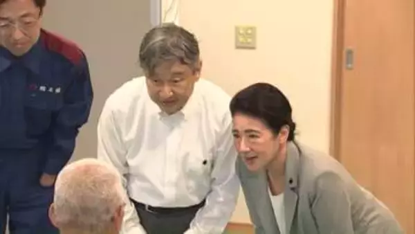 両陛下「くまモン」バッジと共に 熊本地震の被災地で「心が通い合うきっかけに」かつて上皇后さまも着用