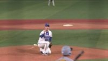 【DeNA】橋本達弥が2度の押し出し四球にうなだれる