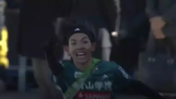 【箱根駅伝】青山学院大が“超大逆転・往路優勝”　5区山上りで黒田朝日が異次元の走り　“山の名探偵”を逆転し早稲田大を抜き去る