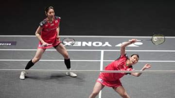 【バドミントン】五十嵐有紗＆志田千陽ペアが準決勝敗退　1度もリード奪えず中国ペアに敗れる〈シンガポールオープン〉