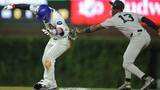 「鈴木誠也タイムリーで19試合連続出塁　試合終盤に貴重な適時打も2塁上で勢い余ってタッチアウトに」の画像1