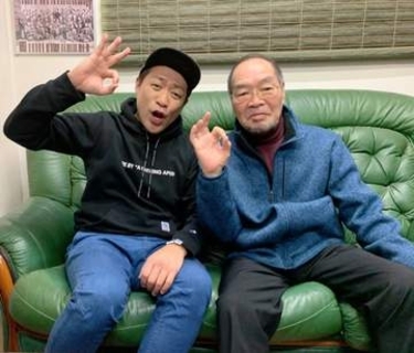 はなわ、ガッツ石松さんを追悼　「その優しさに何度も救われました」　『伝説の男～ビバ・ガッツ～』が話題