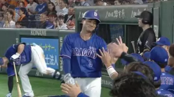 【中日】石伊雄太がソロホームランで序盤に3点リード　　2回には満塁で村松開人がタイムリー・田中幹也が犠牲フライで追加点