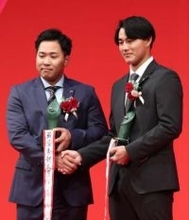 【NPBアワード】新人賞は荘司宏太　過去には主砲・村上宗隆やエース・東克樹が名を連ねる　23年度はMVPも受賞した虎の戦士