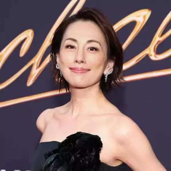 米倉涼子、黒のドレス姿でワールドプレミアを堪能　ベルリンで『Michael／マイケル』世界初上映