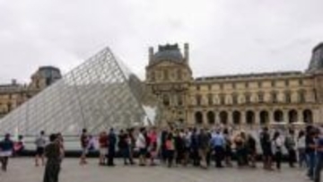 仏ルーブル美術館の館長が辞任　“改革に必要な手段が不足”