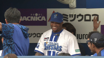現役引退のビシエドにウイニングボール渡した先発・石田裕太郎　母が熱狂的なビシエドファン「ビシ様ビシ様」心温まるプレゼントも