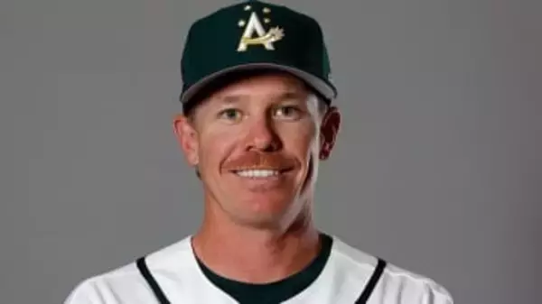 【WBC強化試合】豪・アデレード監督　巨人選手との再会に笑顔　「でっかいチャンピオンリング作ったから楽しみにして」