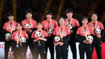 【卓球】張本美和「すごく心強い」兄・智和との団体戦に笑顔　日本は中国に敗れ準優勝　10日からのWTTファイナルズへ選手たち意気込み