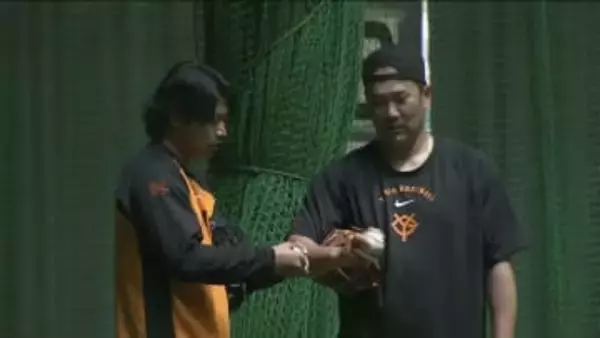 現ドラ入団・松浦慶斗の質問から生まれた巨人投手陣の“温かな時間”　助言求める姿に田中将大＆山﨑伊織が応える