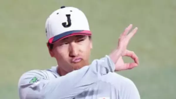 【侍ジャパン】大勢の剛速球を中山礼都が倒れ込みながらしっかり捕球　ベンチで見つめた山本由伸＆菊池雄星もビックリ