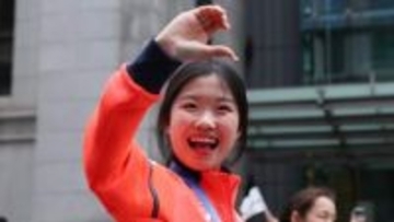【フィギュア女子】中井亜美が所属先のTOKIOインカラミを訪問　社長らと歓談はじける笑顔 　「今シーズンも精一杯頑張ります！」