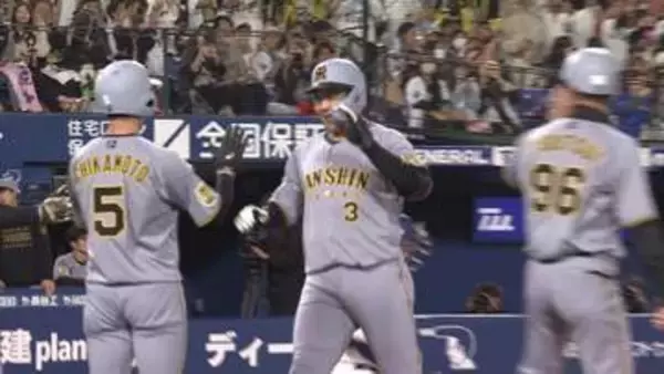 【阪神】大山悠輔が逆転満塁ホームラン　2打席連続の一発で3回までに5打点