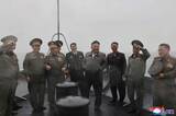 「金正恩総書記　新型駆逐艦を視察　来月中旬に海軍に引き渡すよう命令」の画像1