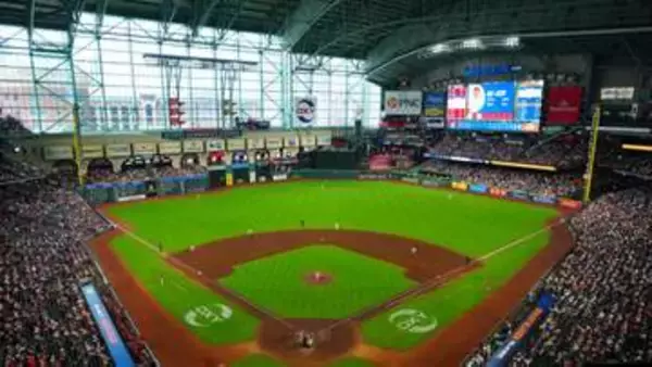 【MLB】祝勝花火がフライング　ABSチャレンジで判定覆り試合続行　アストロズがドジャースに勝利