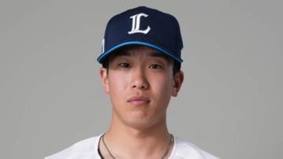【西武】滝澤夏央が途中交代　5回に同点打　6回の好守備直後に黒田コーチと会話