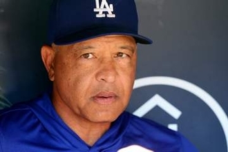 ロバーツ監督　ポストシーズンに対する考え「それまでの前提はすべてなくなる」「総動員だ」　佐々木のリリーフ起用も肯定的、昨季は「彼の成長にとってもよいことだった」