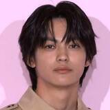 「神尾楓珠　妻・平手友梨奈との新婚生活は　記者からの質問に笑顔で返答」の画像1