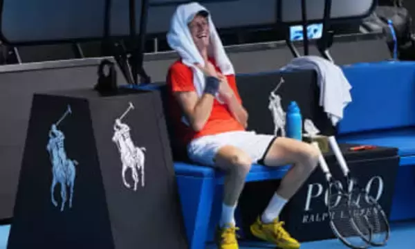 【テニス】アマチュアが世界ランク2位を倒し約1億円獲得　試合はわずか5秒＆ボールに触れずに勝てる夢のイベント