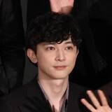 「吉沢亮「もう震えが止まらなかったですね」　坂口憲二たち大先輩との緊迫した撮影を振り返る」の画像1