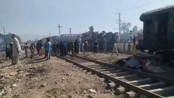 鉄道で反政府武装勢力による爆破事件か　少なくとも24人死亡　パキスタン南西部