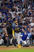 ロバーツ監督　昨季スイープしたブリュワーズとの違い指摘「彼らは経験を積んでいる」「本当に素晴らしい打席を重ねている」　結果出す打線「インプレー打率はなんと.400」「昨年はなかった長打力も」とも