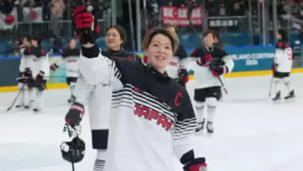 「歴史を変えるつもりで臨みました」4大会連続出場のキャプテン・小池詩織の決意　初戦を白星発進【アイスホッケー女子】
