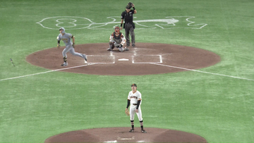 「一生、あの映像が使われる」巨人ドラフト1位の竹丸和幸　阪神ドラフト1位の立石正広にプロ初ホームランを献上