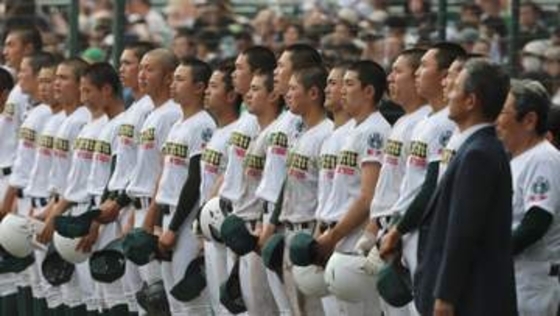 【高校野球】両チームが涙　専大松戸はあとアウト3つから痛恨3ラン　大逆転勝利の拓大紅陵が24年ぶり切符　センバツ4強が夏の甲子園出場逃す