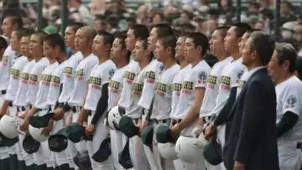 【高校野球】両チームが涙　専大松戸はあとアウト3つから痛恨3ラン　大逆転勝利の拓大紅陵が24年ぶり切符　センバツ4強が夏の甲子園出場逃す