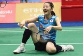 志田千陽がバスケットボールに翻弄　真剣な顔でボールテクニック見せるも「顔がやばい」「不格好」と総ツッコミ