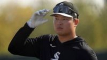 村上宗隆は努力家…打撃コーチが称賛「一度出て少し呼吸しろよと声をかけるほど」　21日のOP戦では鈴木誠也と“侍対決”