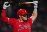 「トラウトが3打席連続HR　実況も思わず「マイク・トラウトはスーパースターだ」初回3者連続HRとエンゼルスが快勝」の画像1