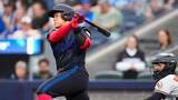 「ブルージェイズ・岡本和真が2試合連続マルチ安打　直近4戦3度目と好調　チームは10点差の大敗」の画像1