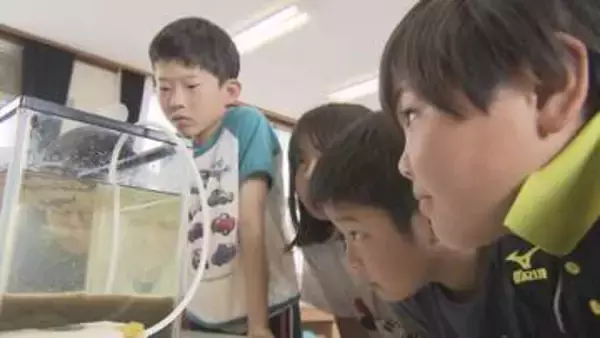 下水はどうやってきれいに？　小学生が“微生物の力”学ぶ出前授業