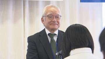 10月10日は「目の愛護デー」　中学生にメガネをプレゼント