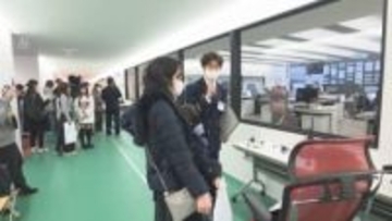 消防記念日にあわせて 大分県内の１１９番通報受信の消防指令センター初めて一般公開　市民らが最新設備見学