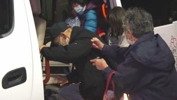 火の手迫る中、福祉車両で高齢者30人を避難所へ誘導　介護施設の迅速対応　大分市佐賀関大規模火災