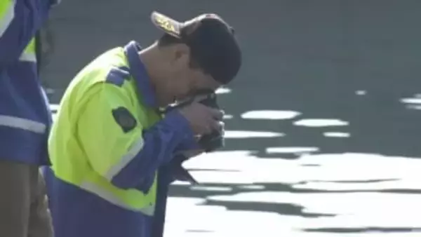 漁港の岸壁から軽乗用車が転落　78歳の男性死亡　バック中に誤って海へ　大分・杵築市