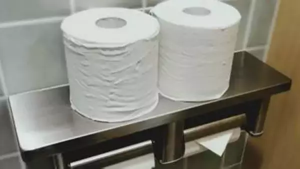 石油不足で「プラスチック製品」消える？ ガソリン補助金より先にやるべき“令和の節約運動”