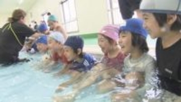 5月中旬にプール開き　大分市の幼稚園で早くも水泳始まる