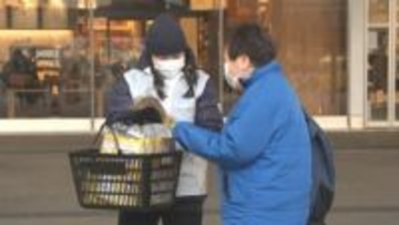 牛乳の消費拡大キャンペーン実施　九州生乳販連がJR大分駅前で「牛乳＋ドーナツ」セット配布