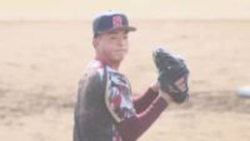 楽天ドラ５の伊藤大晟投手　地元で中学生らと交流　大分