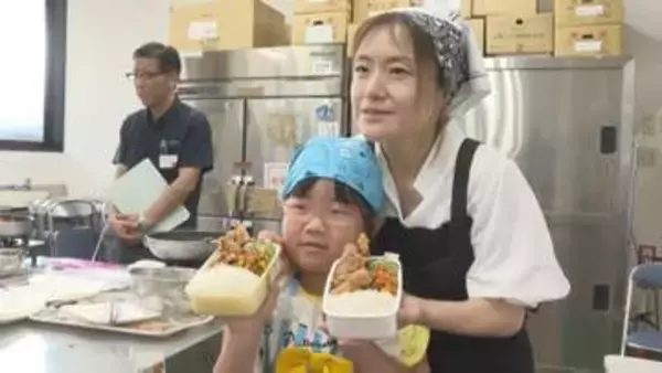 小学生にプロの技を直伝! 名物「中津からあげ」夏休み親子料理教室が初開催