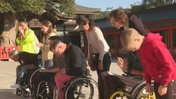 大分国際車いすマラソン　ベトナム選手が最終調整　海外4選手が宇佐神宮で勝利祈願