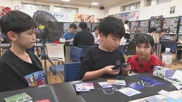ポケモンカード世界一決定戦へ　日の丸を背負う3人の小学生…米国で開催される最高峰の戦いに挑む