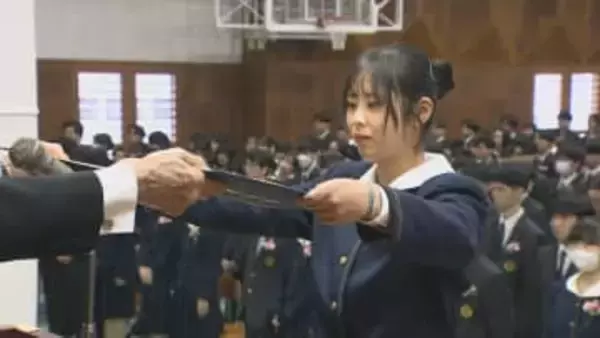 大分東明高校で卒業式　567人が希望を胸に新たな一歩