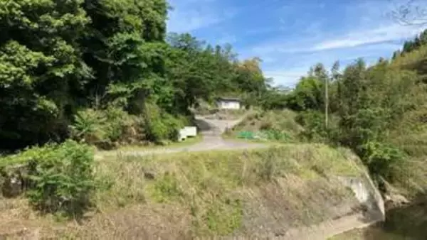 臼杵市で採石場で労災事故　約5メートルの崖から転落し60代の男性が重体