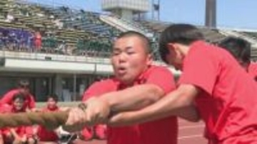 五月晴れの体育大会　新学年の絆深める　大分舞鶴高校
