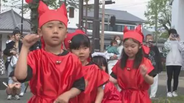 臼杵「赤猫まつり」商店街火災から1年半の今　大分